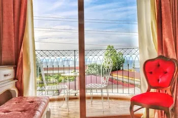 Stone Hill Otel