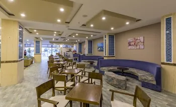 Holiday Garden Resort