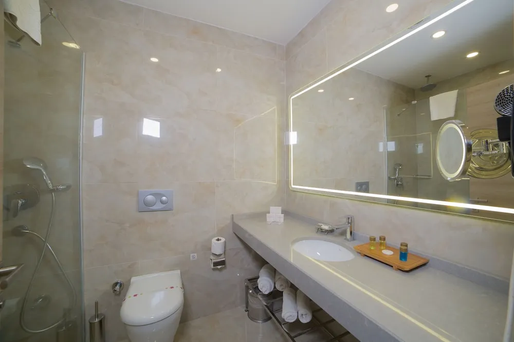 Economy Double or Twin Room