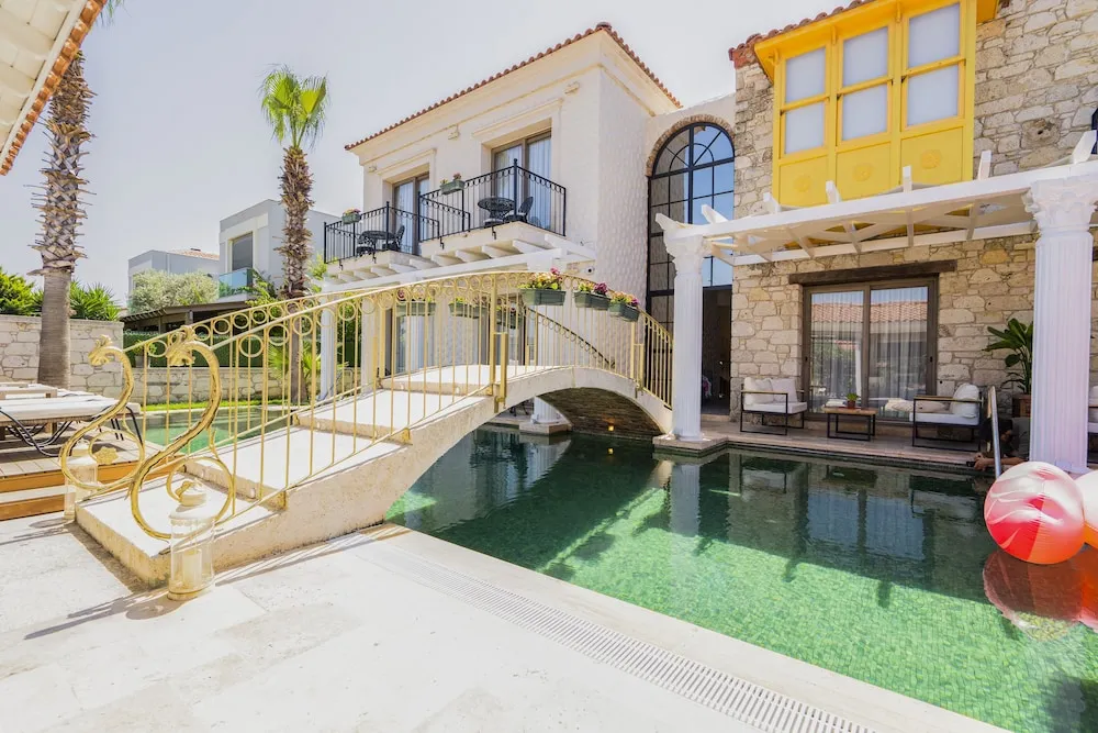 Superior Cumbali Oda