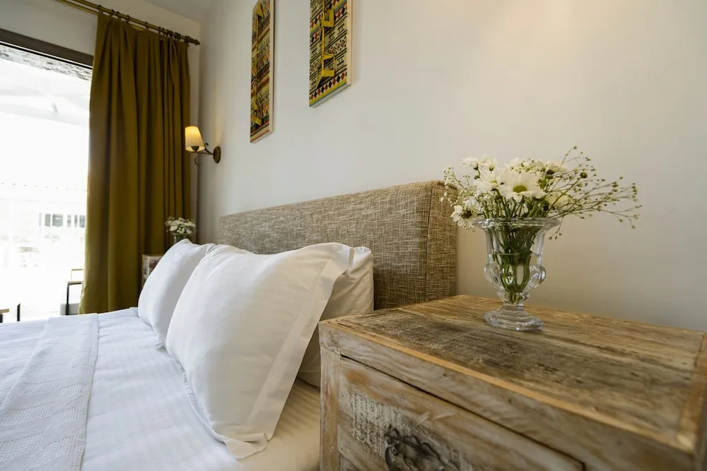 Deluxe Oda, 1 Çift Kişilik Yatak, Havuz Kullanımı, Havuz Manzaralı