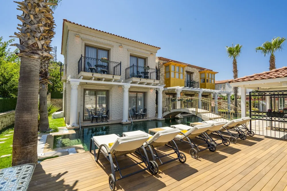 Classic Tek Büyük Yataklı Oda, 1 Büyük (Queen) Boy Yatak, Balkon