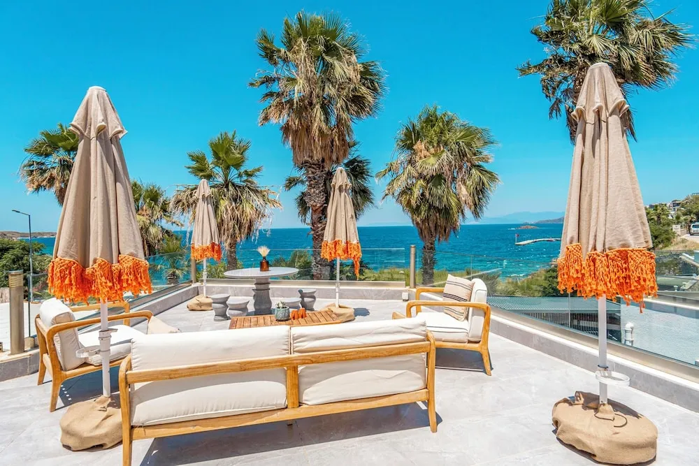 Deluxe Oda, Teras, Deniz Manzaralı