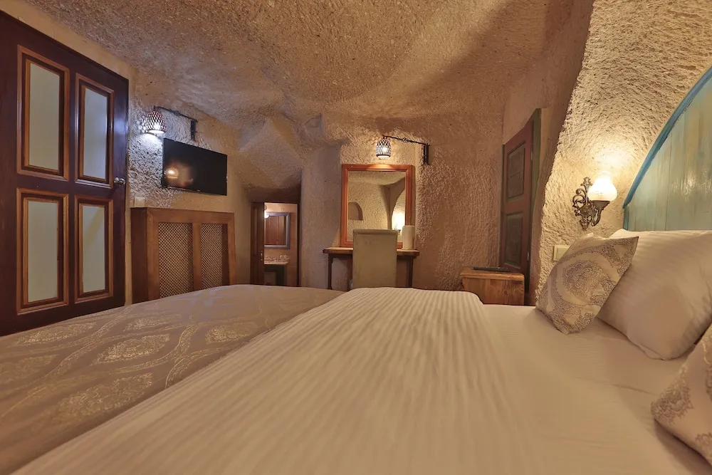 Standard Double Suite