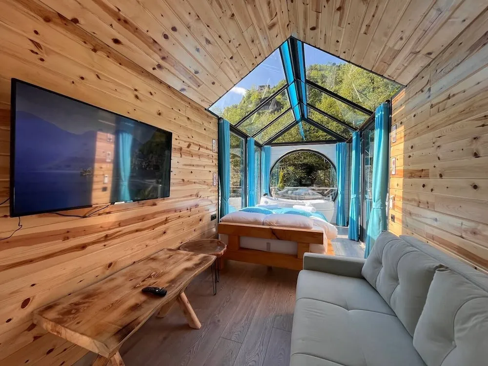 Moon House