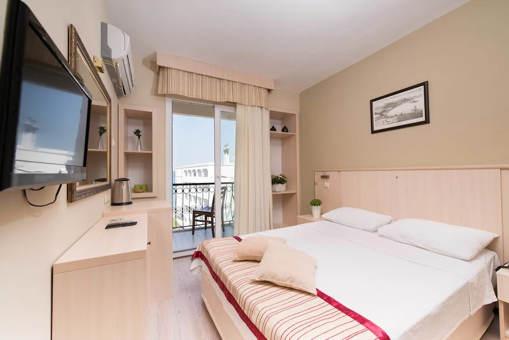 Ileri Hotel & Apartments