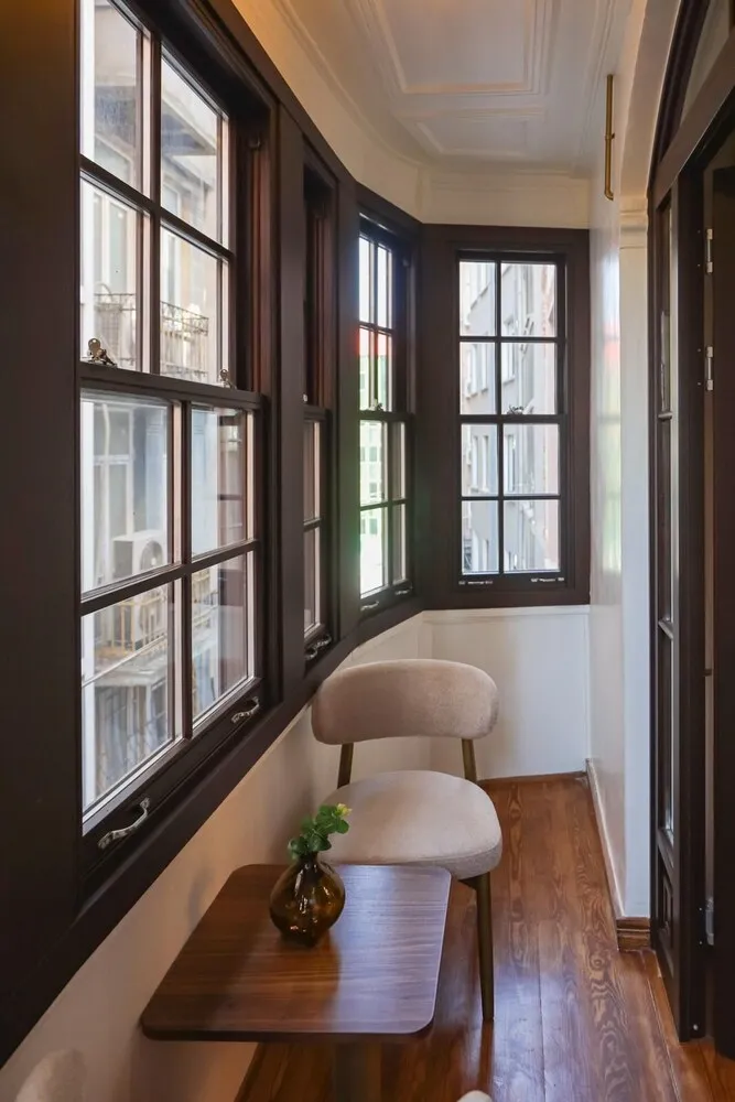 Royal Oda, 1 Büyük (Queen) Boy Yatak ve Çekyat, Balkon, Şehir Manzaralı