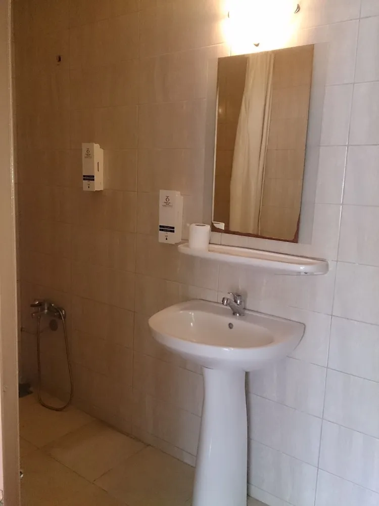 Economy Tek Büyük veya İki Ayrı Yataklı Oda, 1 Çift Kişilik veya 2 Tek Kişilik Yatak