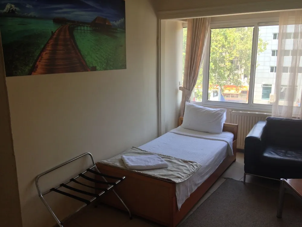 Economy Tek Kişilik Oda