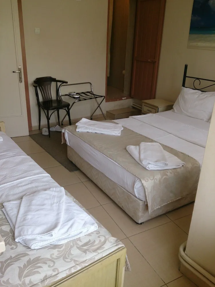 Standard Üç Kişilik Oda