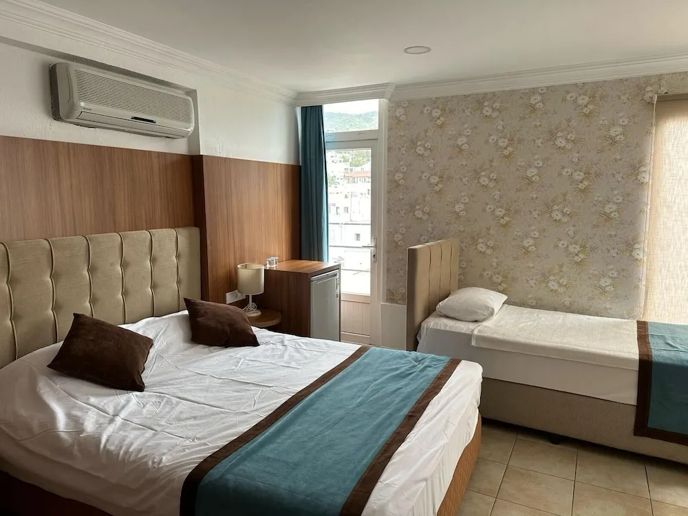 Luxury Üç Kişilik Oda, Deniz Manzaralı