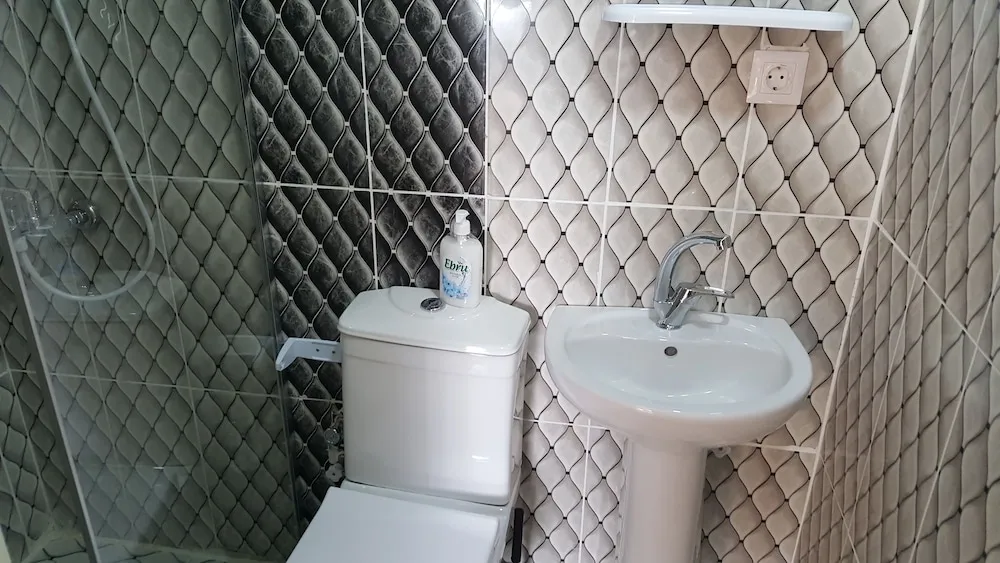 Standard İki Ayrı Yataklı Oda, Sadece erkekler için