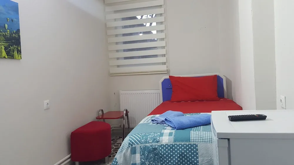 Economy Tek Kişilik Oda, Sadece erkekler için, Bahçe Manzaralı