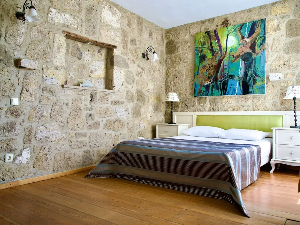 Deluxe Üç Kişilik Oda