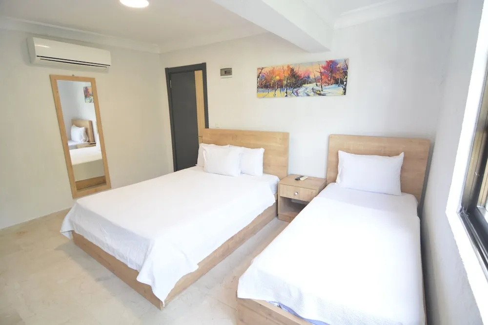 Standard Üç Kişilik Oda