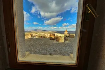 Eyes Of Cappadocia Cave Hotel