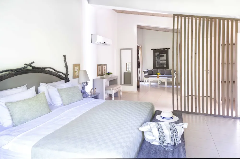 Deluxe Room with River & Forest View