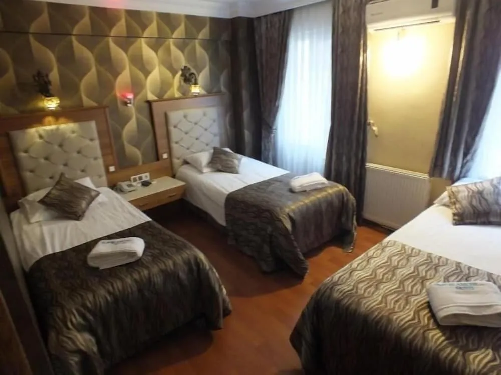 Family Dört Kişilik Oda