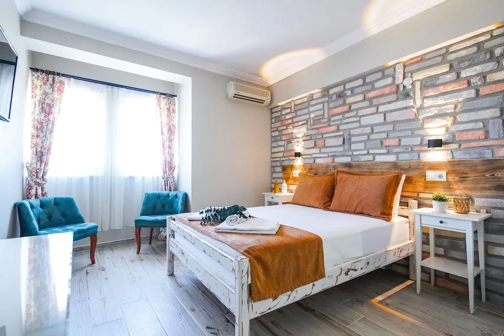 Deluxe Tek Büyük Yataklı Oda, Deniz Manzaralı