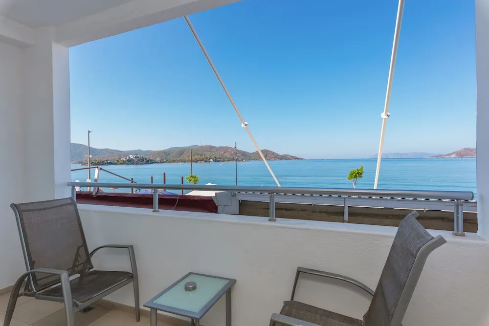 İki Ayrı Yataklı Oda, Deniz Manzaralı