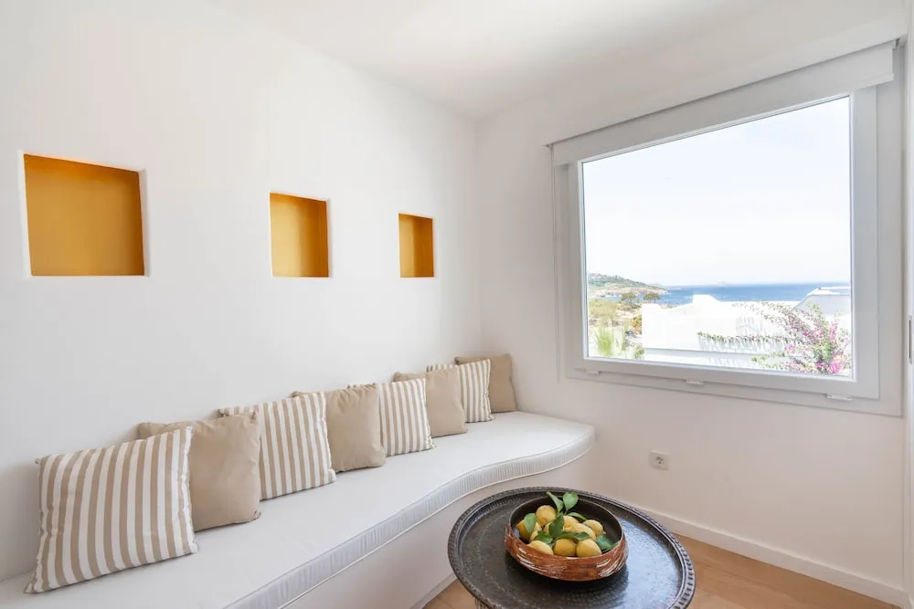 Junior Stüdyo Süit, 1 En Büyük (King) Boy Yatak, Balkon, Deniz Manzaralı