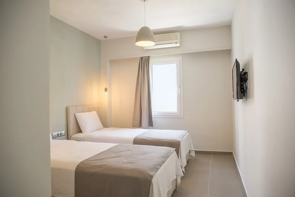 Standard Oda, 2 Yatak Odası, Balkon, Kısmi Deniz Manzaralı