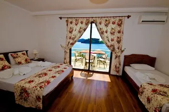 Bozburun Dinc Otel