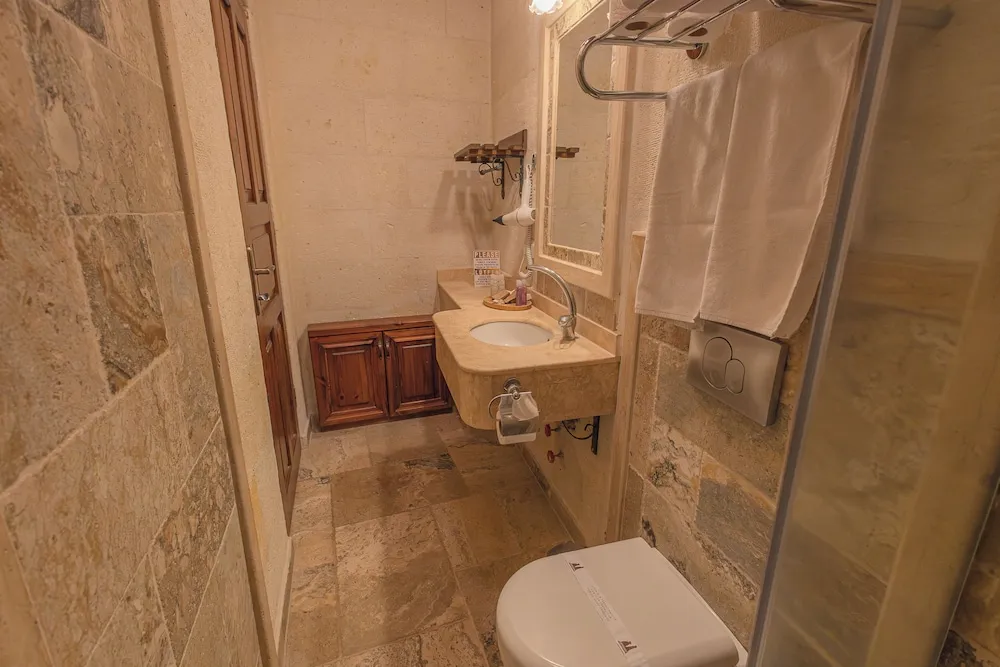 Comfort Tek Büyük Yataklı Oda, Şehir Manzaralı