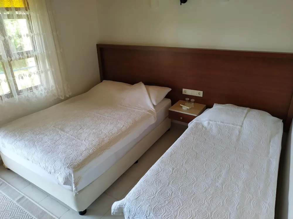 Standard Üç Kişilik Oda