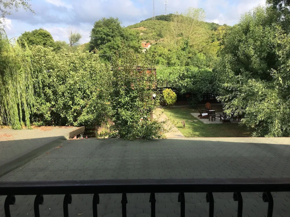 Oda, Balkon, Avlu Manzaralı