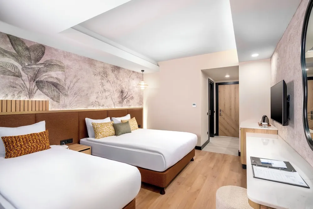 Standard Üç Kişilik Oda, Balkon, Deniz Manzaralı