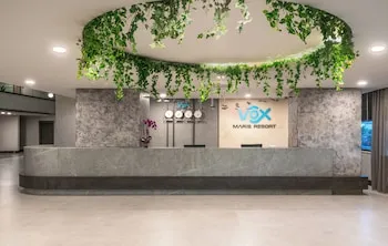 Vox Maris Resort