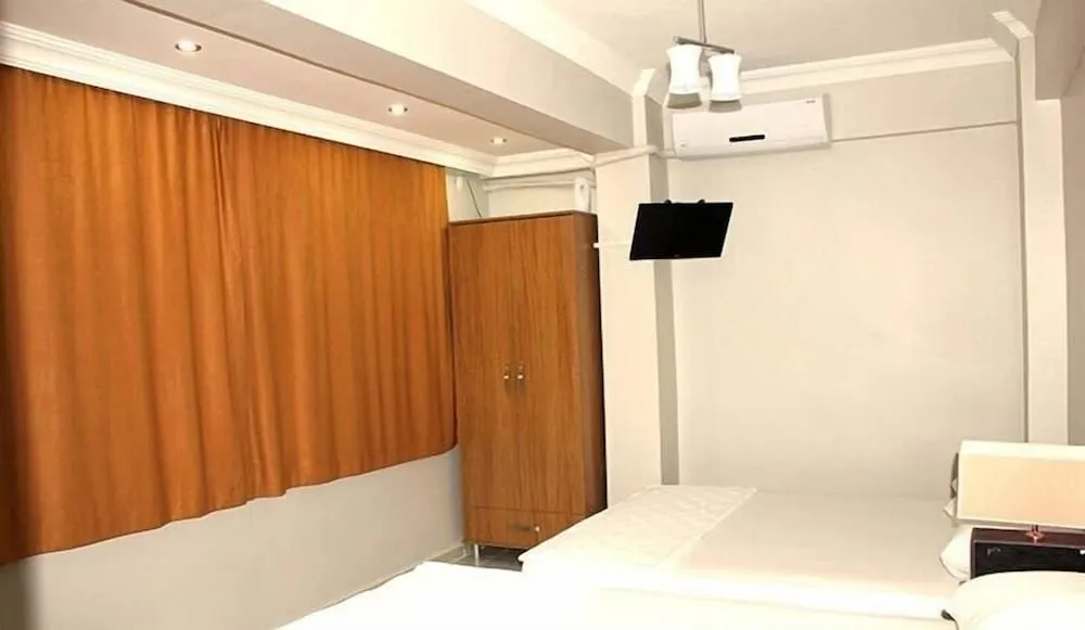 Standard Üç Kişilik Oda