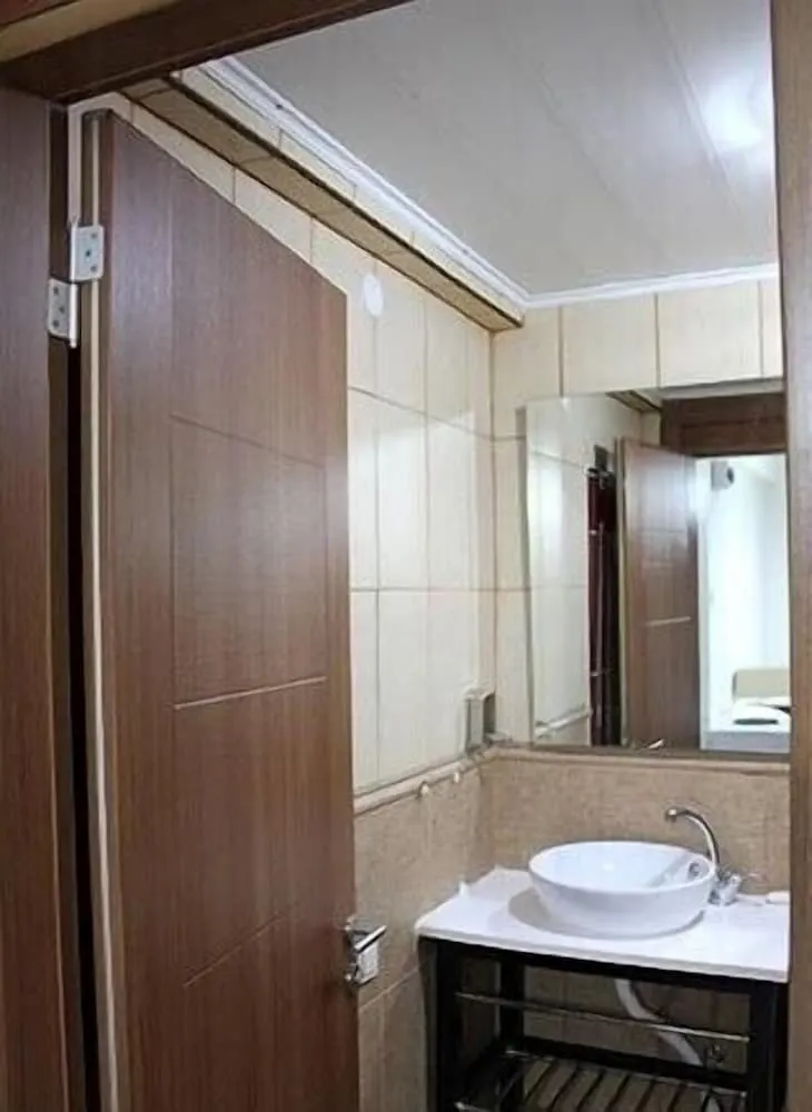 Standard Üç Kişilik Oda