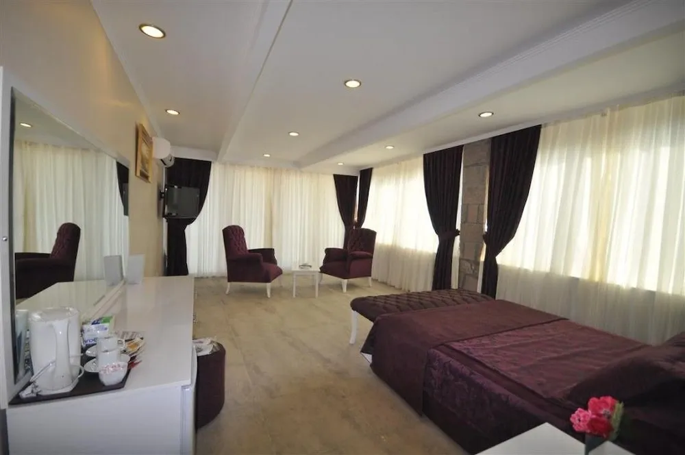 Deluxe Tek Büyük Yataklı Oda, Deniz Manzaralı