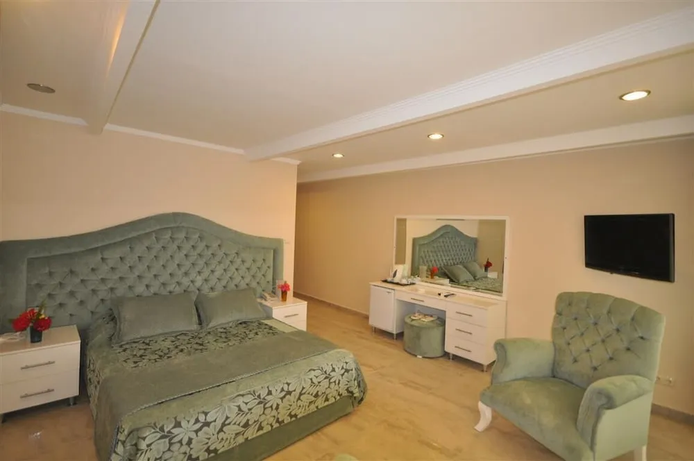 Deluxe Tek Büyük Yataklı Oda, Deniz Manzaralı