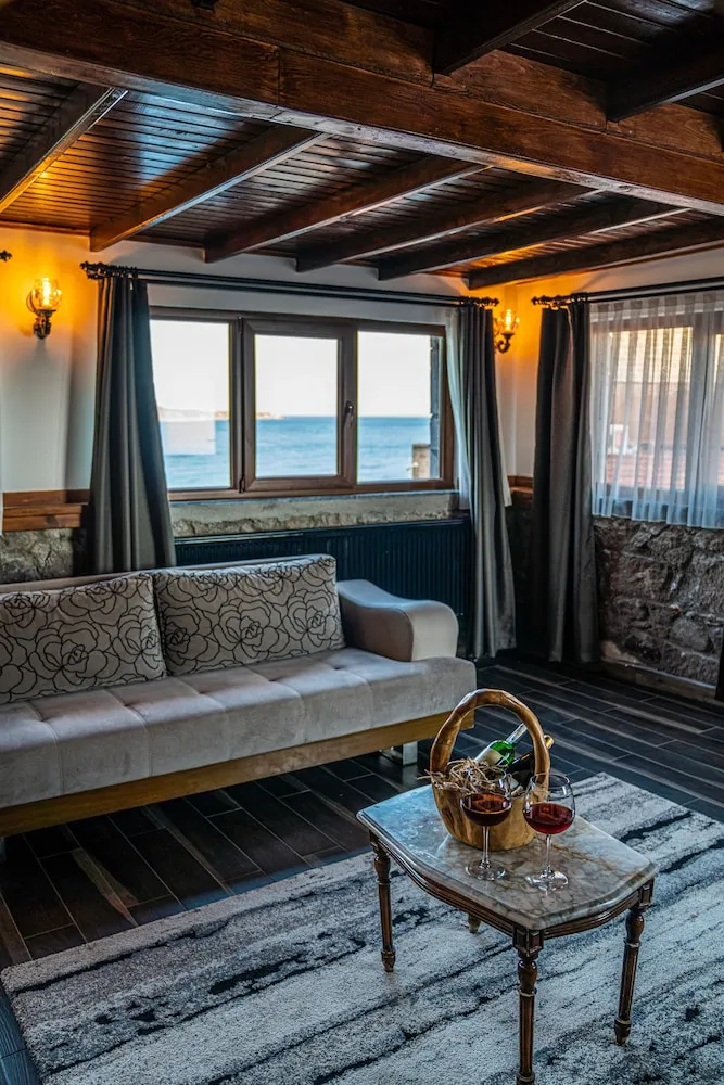 Luxury Çatı Katı Süiti (Penthouse)
