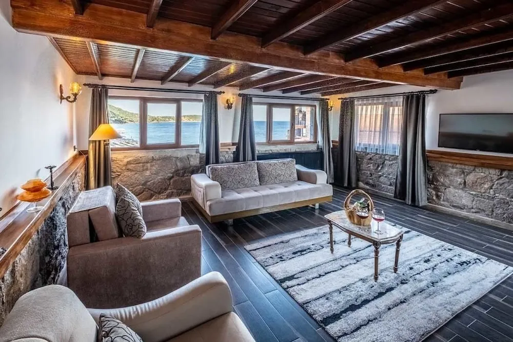 Luxury Çatı Katı Süiti (Penthouse)
