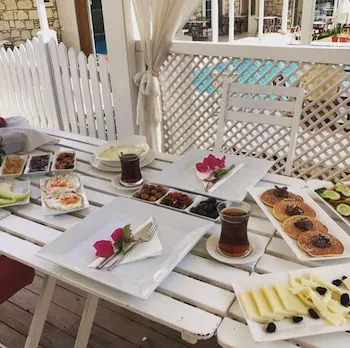 Alacati Alaris Otel