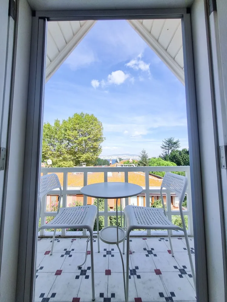 Süit, Balkon, Deniz Manzaralı