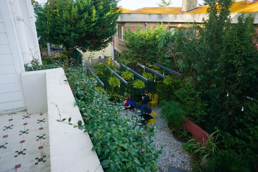 Süit, Balkon