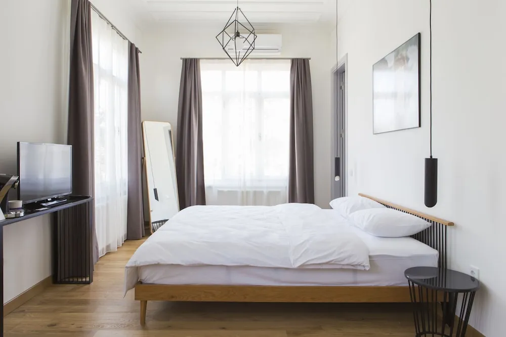 Süit, Balkon