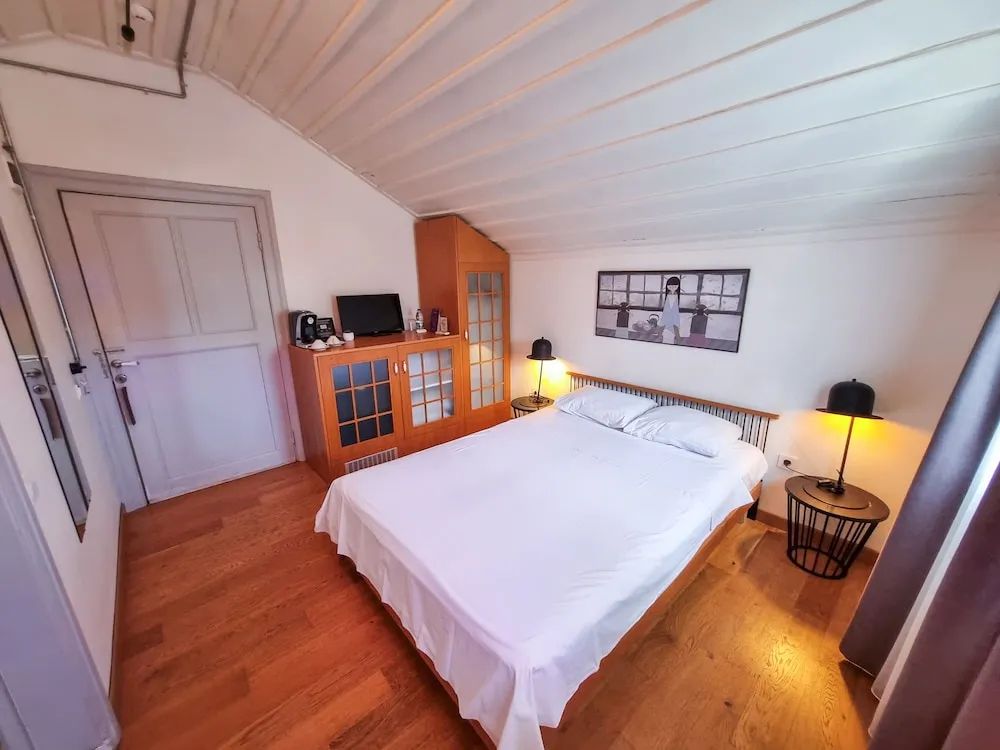 Deluxe Oda, Kısmi Deniz Manzaralı