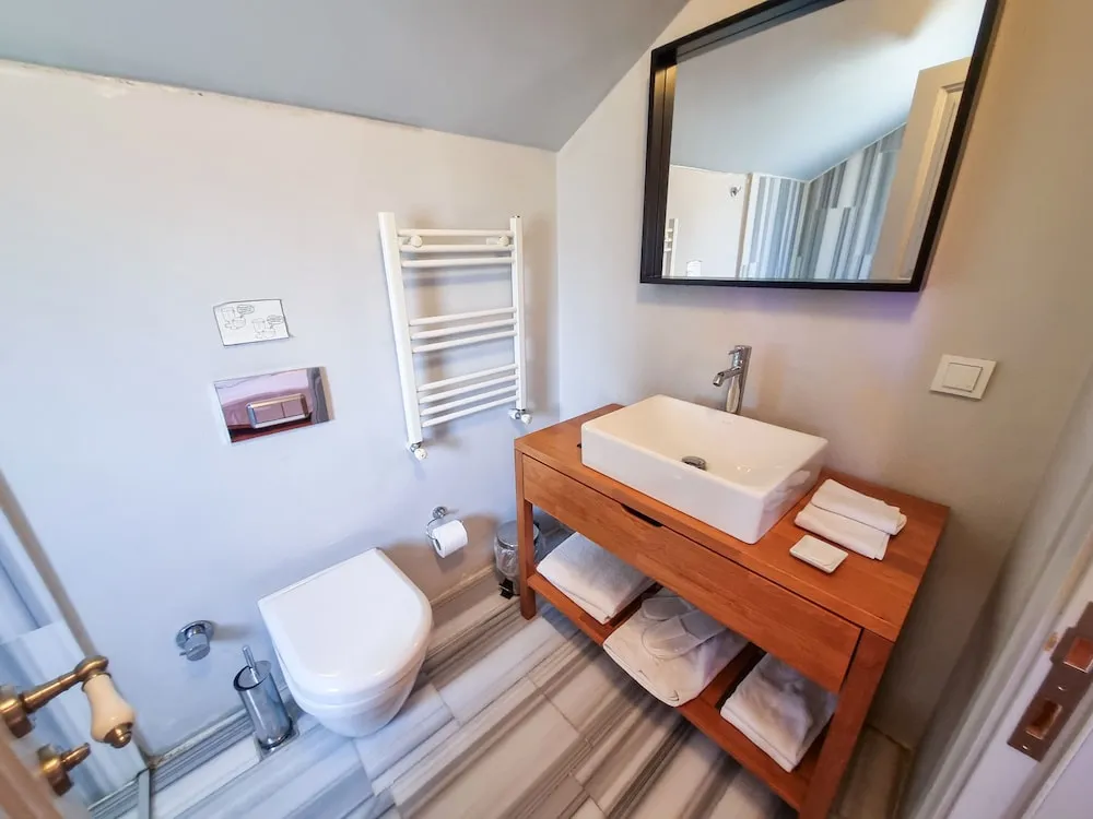 Deluxe Oda, Kısmi Deniz Manzaralı