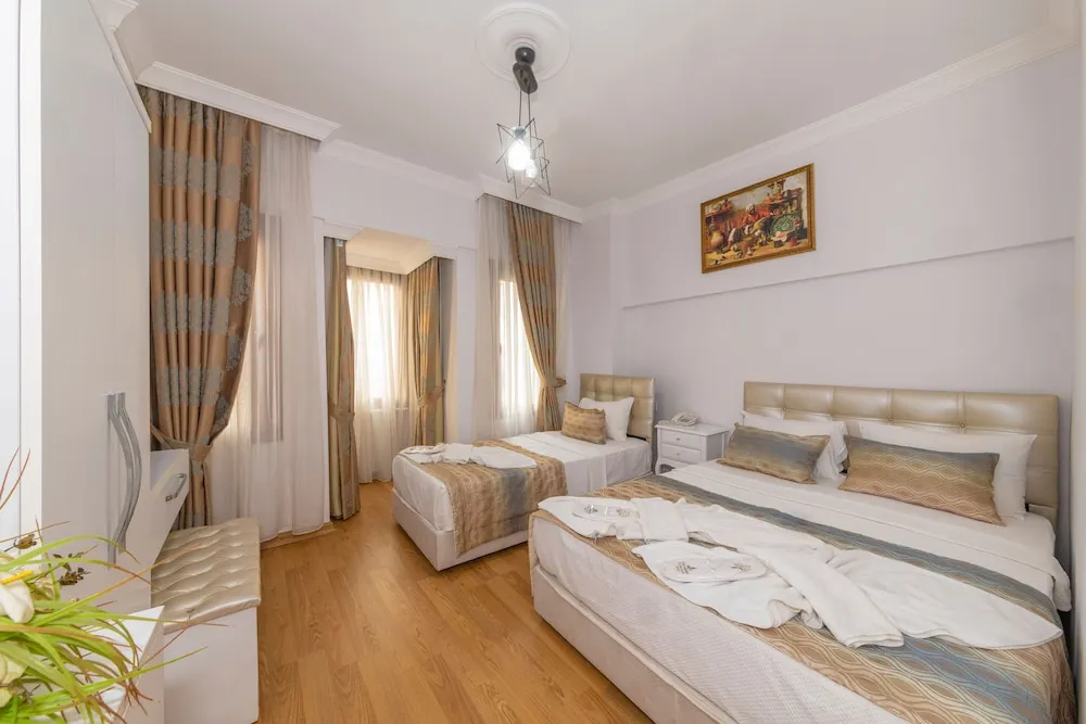 Standard Üç Kişilik Oda