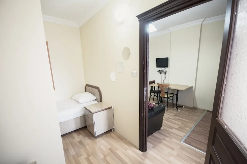 Apart Daire, 2 Yatak Odası, Balkon