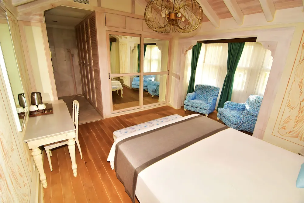 Cumbali Room