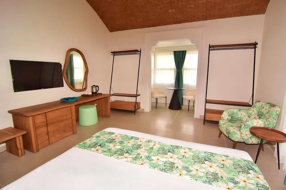 Cumbali Room Plus