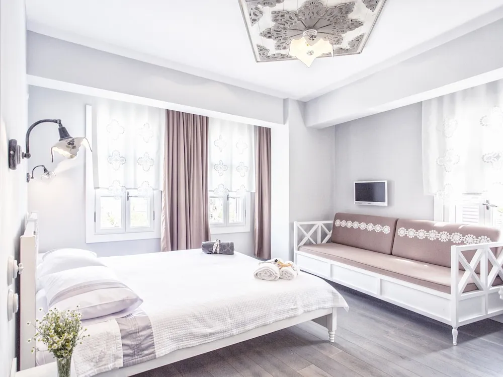 Deluxe Tek Büyük veya İki Ayrı Yataklı Oda, Sigara İçilmez, Deniz Manzaralı