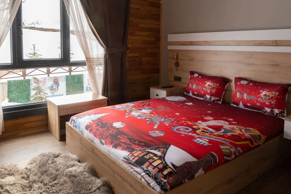 Deluxe Tek Büyük Yataklı Oda